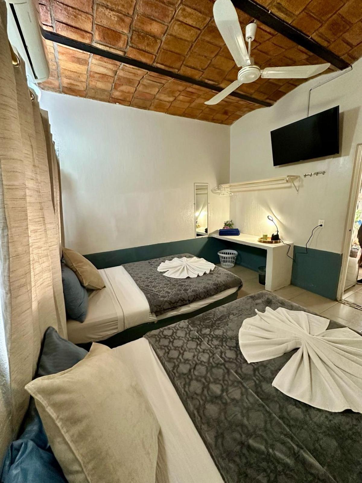 Bungalows Las Glorias Rincon de Guayabitos Eksteriør billede