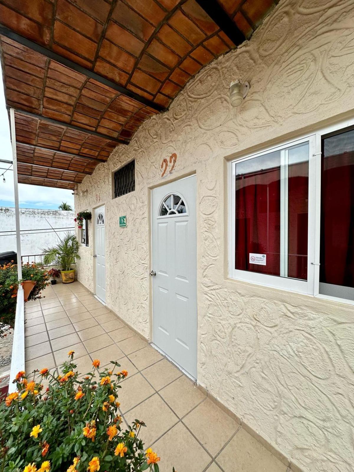 Bungalows Las Glorias Rincon de Guayabitos Eksteriør billede