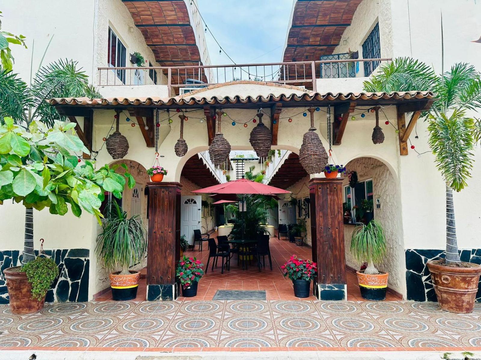 Bungalows Las Glorias Rincon de Guayabitos Eksteriør billede