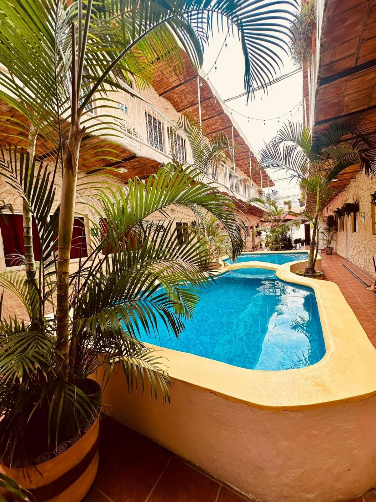 Bungalows Las Glorias Rincon de Guayabitos Eksteriør billede