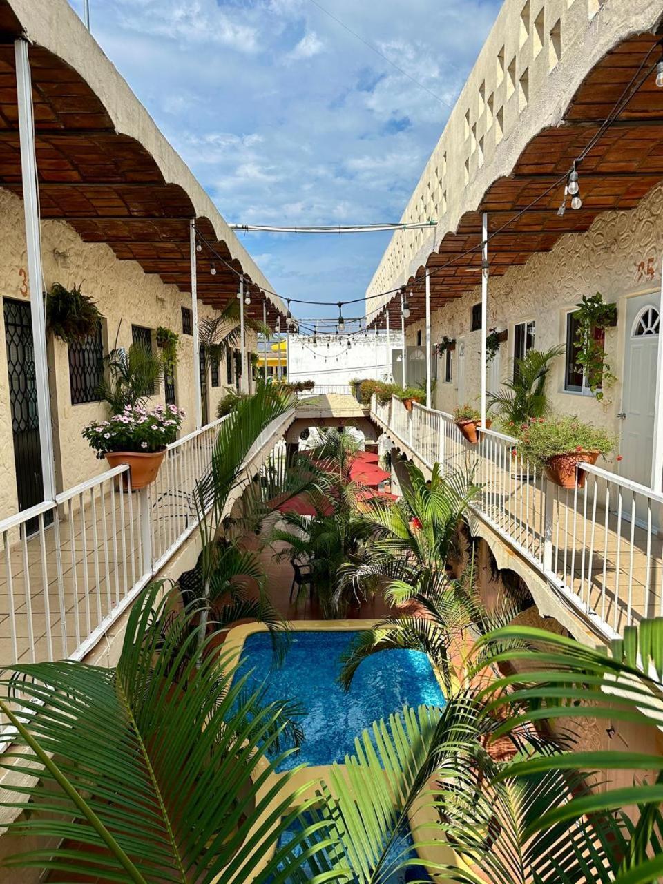 Bungalows Las Glorias Rincon de Guayabitos Eksteriør billede